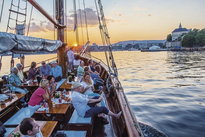 2-Hour Oslo Fjord Sightseeing Cruise by Sailing Ship - The winter Bygdøy museum option