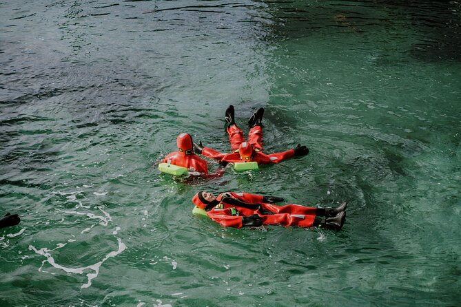 2 Hours Urban Arctic Floating Activity in the Harbours of Tromsø - Arriving at Vervet and preparing for the water