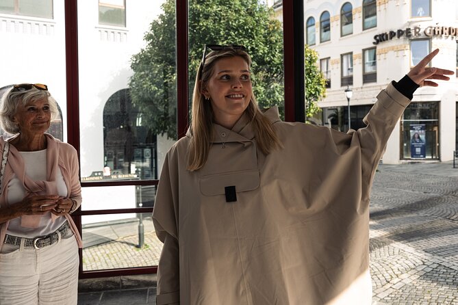 3 Hour Guided Food Walk Tour in Alesund, Norway - Kongens gate and the Pavilion harbor view