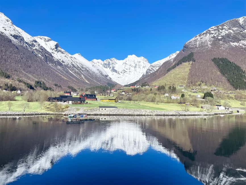 Ålesund: Fjord Tour with Lunch on MS Bruvik - How the $156 price compares with the experience