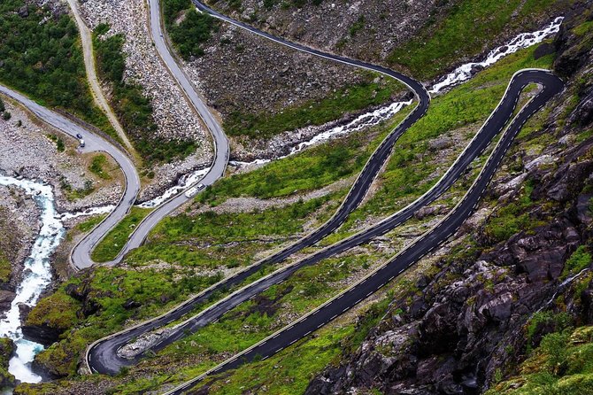 Alesund Shore Excursion: From Fjords to Trolls - Guides, group size, and comfort on the road