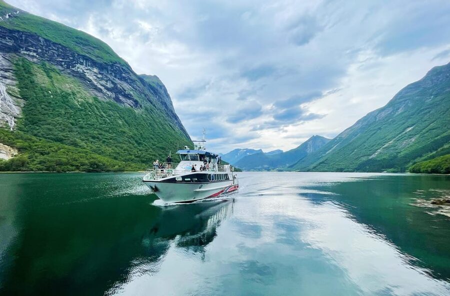 Ålesund-Trandal fjord tour with 3 hours stop at Trandal - Key points to know before you go