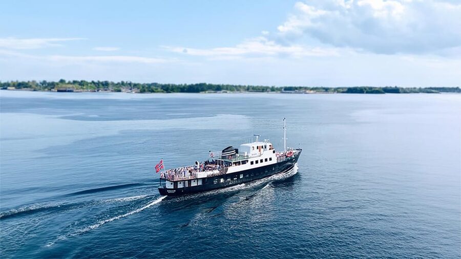 All About the Fjords, in one tour by boat & bus from Ålesund - Øye and the road through Norangsdal Valley