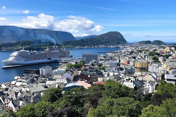 All Alesund Highlights in one tour - Why this private Ålesund route works