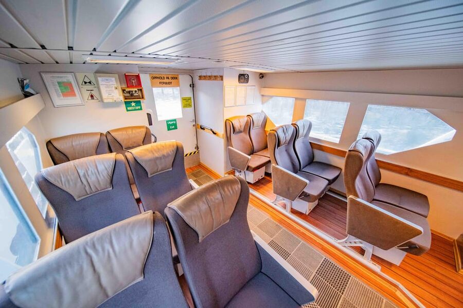 Alta: Altafjord Whale Watching in a Heated Boat - Should you book Sea Runner?