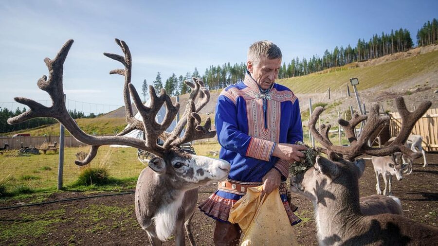 Alta: Reindeer - A carrier of Sámi Culture - Inside the lavvu, Sámi stories take shape