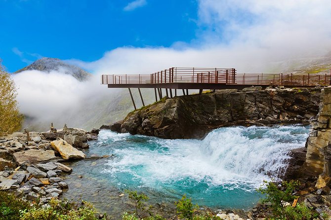 Andalsnes Shore Excursion: the Troll Road and Troll Wall - Stigfossen: a quick waterfall stop
