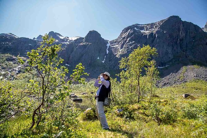 Arctic Landscapes Hiking, Sightseeing & Snowshoeing Private Tour - Sommarøy, Kvaløya, and the appeal of changing scenery