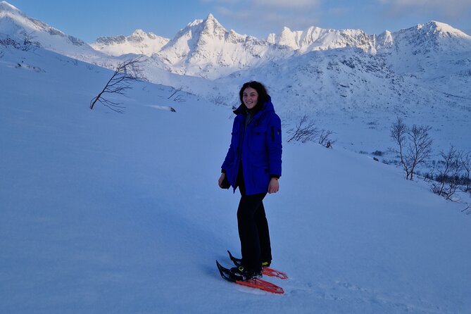 Arctic Snowshoe Hike in Norway - Learning to use snowshoes before the real walk