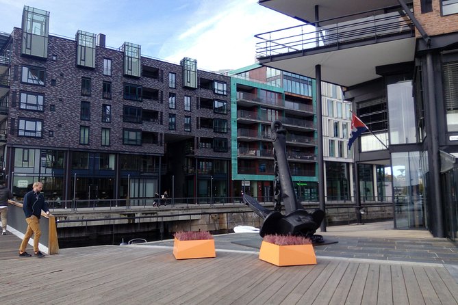 Art and Museum Tour of Oslo - Starting with Oslo’s 19th-century city center