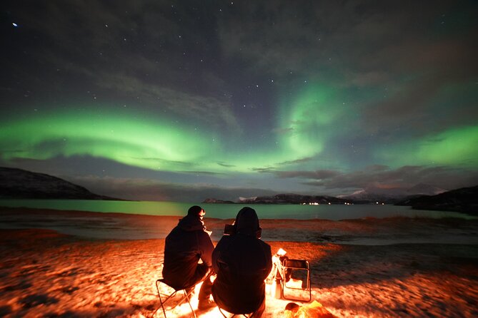 Aurora tour with free portrait and bonfire - The guides make the biggest difference