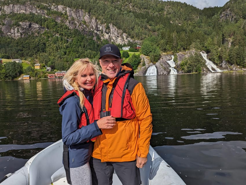 Bergen: Bergen Fjord by Zodiac or Pontoon Boat - Why a private boat changes the Bergen fjord experience