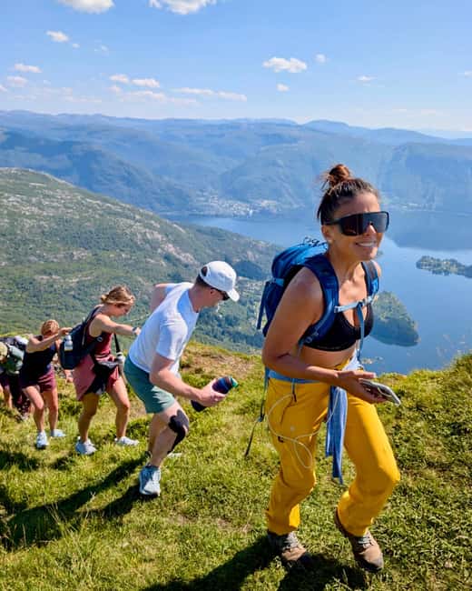 Bergen: Fjord Hiking - Public tour - Choosing between Hananipa, Bruviknipa, and Arnanipa