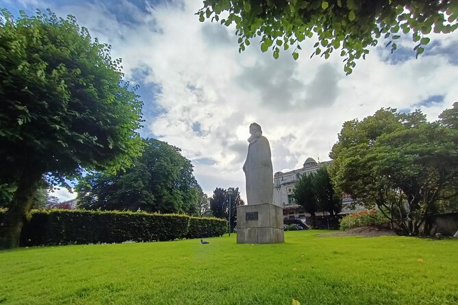 Bergen in Your Pocket: Landmarks and Lore Audio Tour - Starting beside King Olav Kyrre in central Bergen