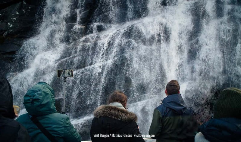 Bergen: Mostraumen Fjord & Waterfall Cruise - From Bergen harbor to the open water
