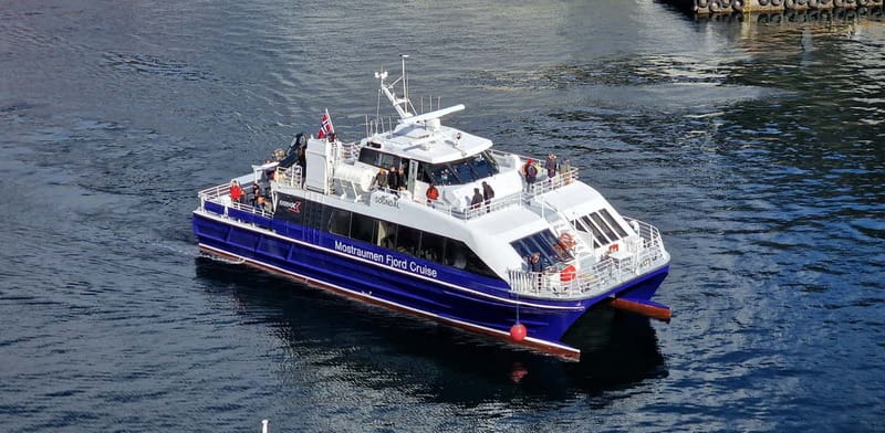Bergen: Mostraumen Fjord & Waterfall Cruise - Reaching the narrow Mostraumen strait
