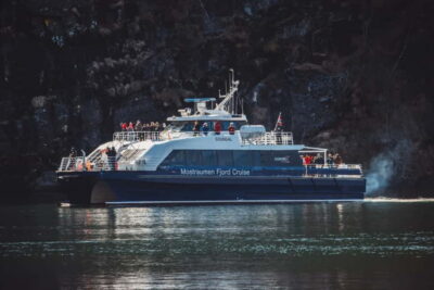 Mostraumen Fjord & Waterfall Cruise