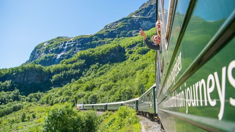 Bergen: Nærøyfjord Cruise and Flåm Railway Ride to Oslo - Njardarheimr Viking Village before the cruise