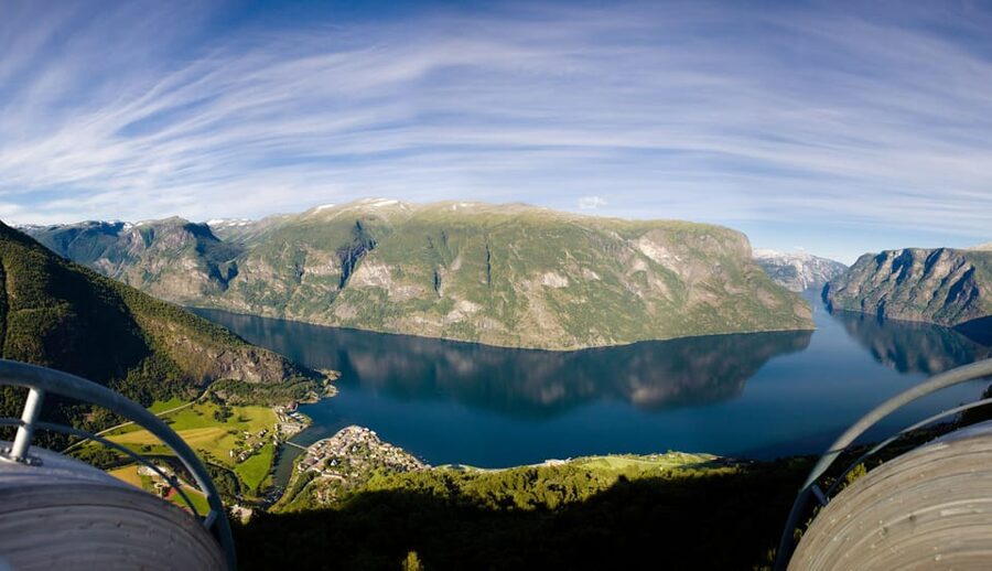 Bergen: Nærøyfjorden, Flåm, and Stegastein Guided Bus Tour - Is $309 a fair price?