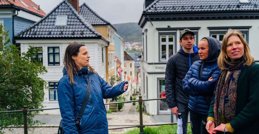Bergen: Nordnes Neighborhood Hidden Gems Walking Tour - Following the merchants beyond Bryggen