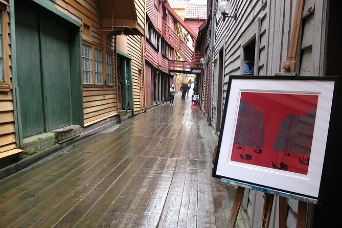 Bergen Private Walking Tour With A Professional Guide - What the named guides suggest about the experience