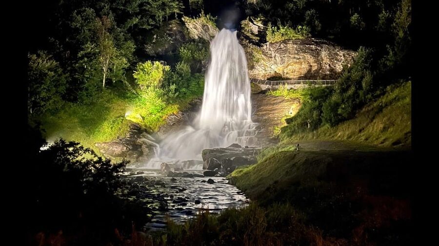 Bergen: Private Waterfalls and Wonders of Fjord Norway - Why this day works so well from Bergen