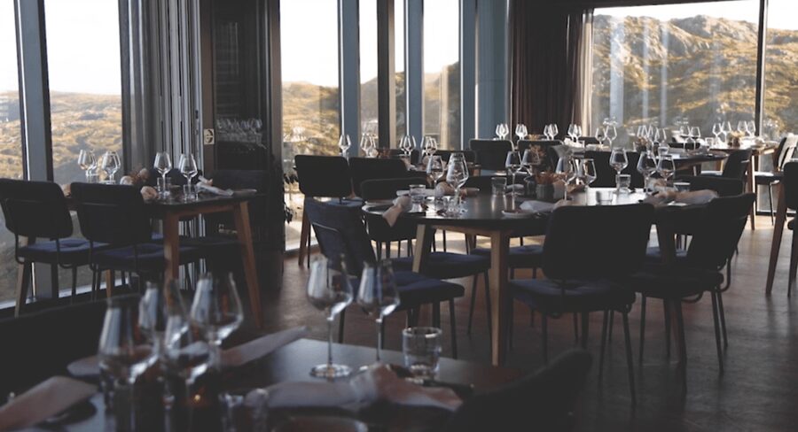 Bergen: Round-Trip Ulriken Cable Car Ticket - Food, drinks, and time at the summit