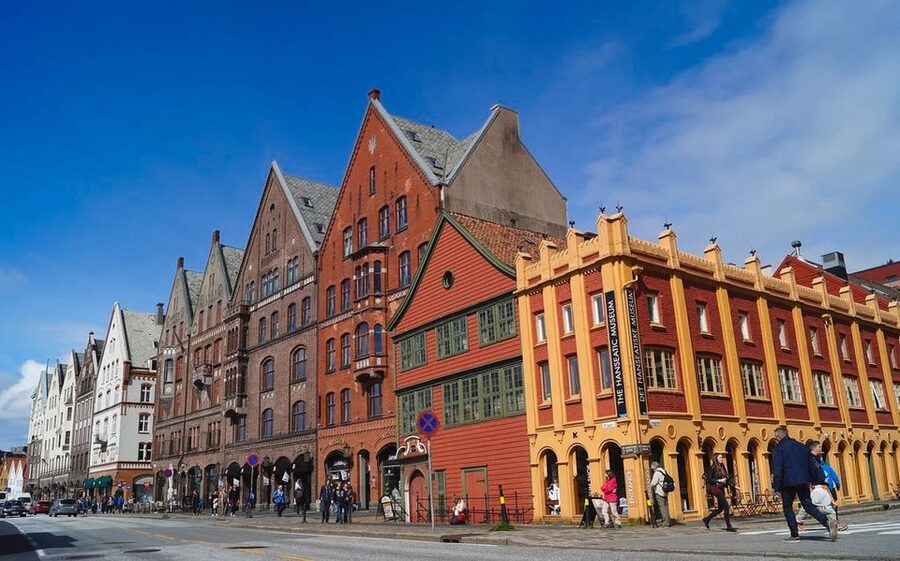 Bergen: Sightseeing Cruise of Bergen's Historic Landmarks - Boat comfort, seating, and weather