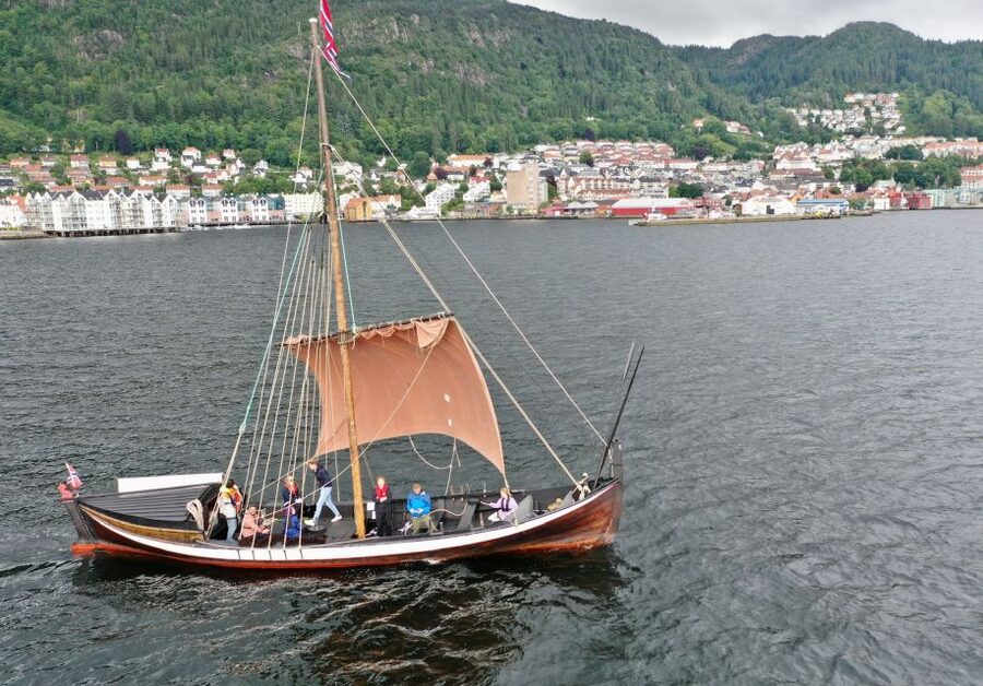 Bergen: Viking Ship Sailing Experience and Sightseeing Trip - Seeing how the Viking-style ship is built