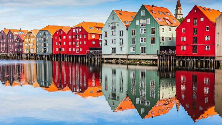 Best of Trondheim: Private Walking Tour with a Local - Bakklandet and Trondheim’s wooden character