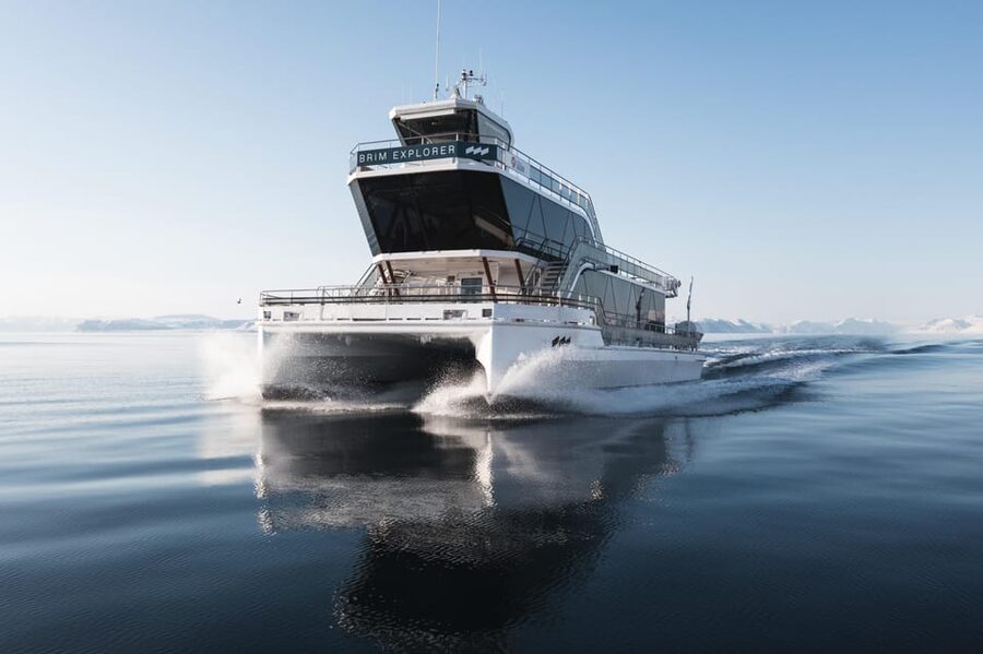 Bodø: Northern Lights Cruise - Leaving Bodø for a three-hour aurora search