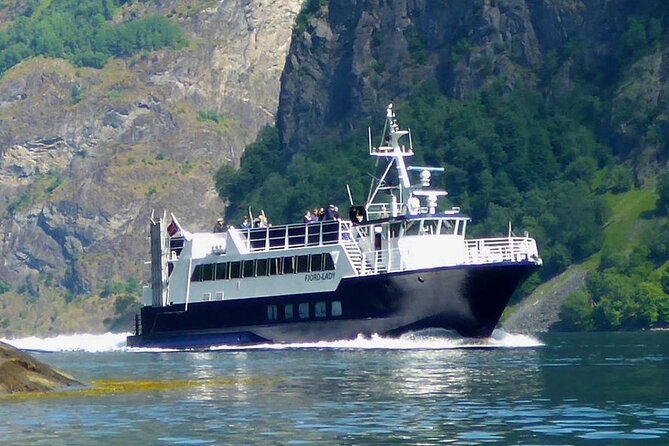 Cidery Day Tour with a Fjord Cruise from Bergen - Balestrand gives you nearly two hours to wander