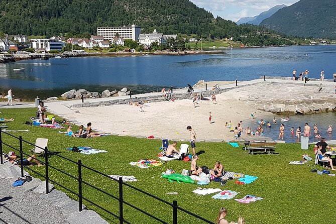 Cidery Day Tour with a Fjord Cruise from Bergen - Tvindefossen is a quick final stop