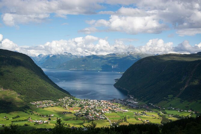 Cidery Day Tour with a Fjord Cruise from Bergen - Storesvingen gives you the first big view
