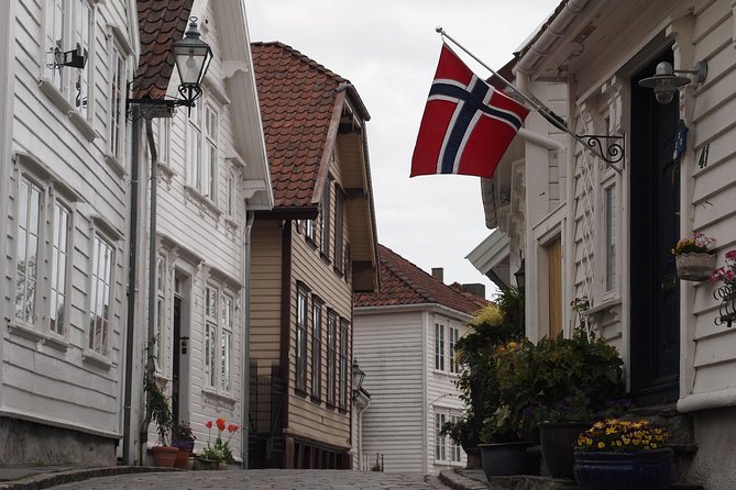 Discover Sensational Stavanger: Self-Guided Audio Tour - The app matters as much as the route