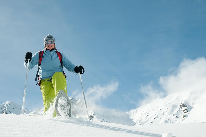 Eco friendly snowshoeing in Scenic Landscape - Lunch, the Arctic Cathedral, and the final choice