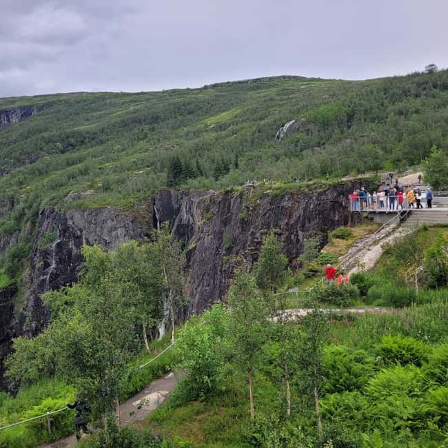 Eidfjord: Vøringsfossen Waterfalls Round-Trip Shuttle - Who will enjoy this shuttle most?