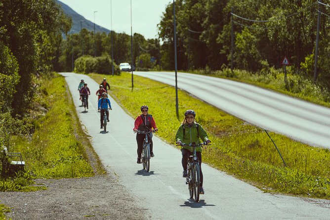 Explore Tromso by E-bike - Guided Ride on Electric Bike in Tromso - What the three-hour route feels like