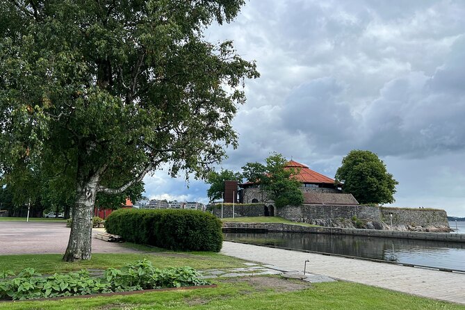 Fantastic E-bike Tour with the best views in Kristiansand - Along the Otra River toward Gimle Gård