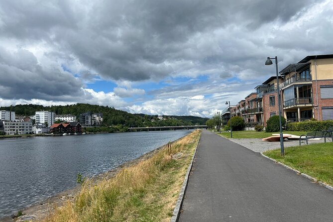 Fantastic E-bike Tour with the best views in Kristiansand - Posebyen and the wooden streets that survived