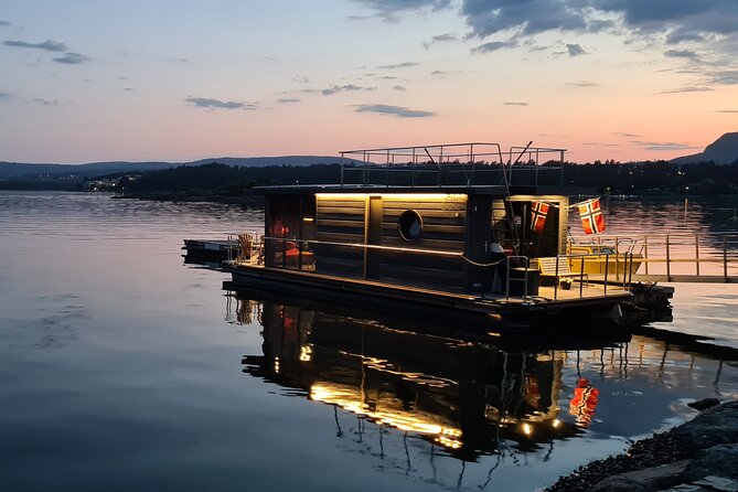 Fjord Houseboat Cruise in Oslo. 100 % electric. BYO - A quiet way to see Oslo from the water