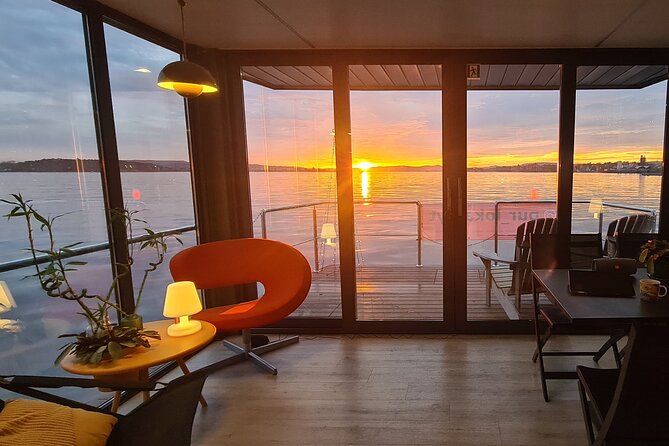 Fjord Houseboat Cruise in Oslo. 100 % electric. BYO - Your captain can shape the mood
