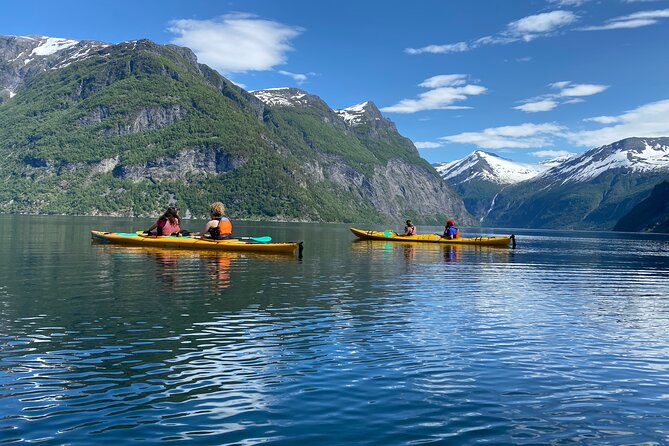 Fjord paddle in Hellesylt - Half Day Kayaking Tour - What makes the stable kayaks matter