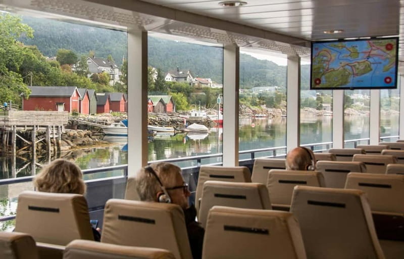 From Ålesund: Round Trip Fjord Cruise to Geirangerfjord - The return route gives you a second chance