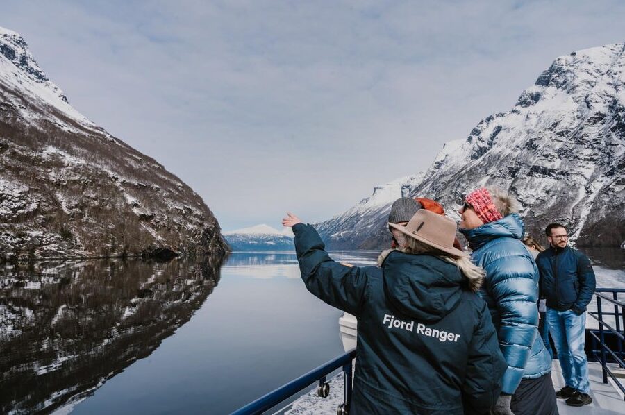 From Ålesund: Winter Fjord Cruise to Geirangerfjord - Who will enjoy this day most?