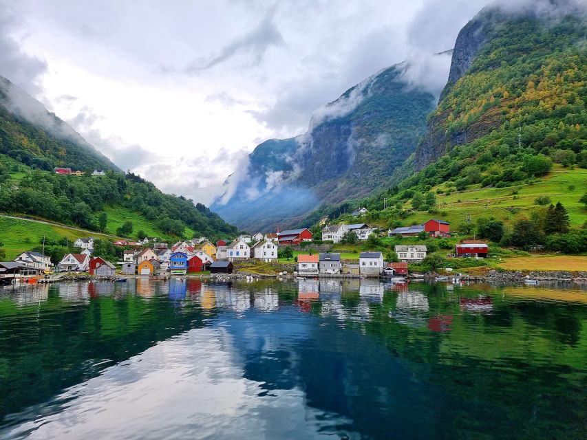 From Bergen: Flam Full-Day Cruise to Sognefjord - Comfort, information, and the practical weak spots