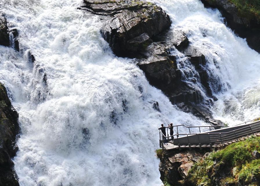 From Eidfjord: Vøringfossen Waterfall Nature Tour with Guide - Vøringfossen: 70 minutes for viewpoints and walking