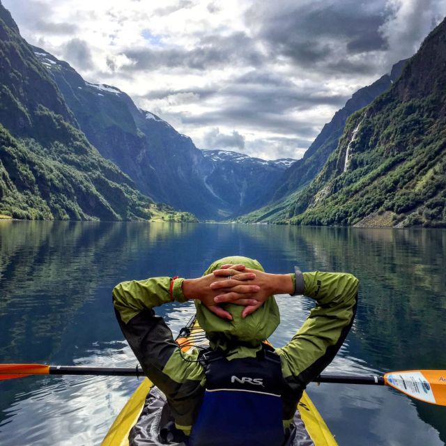 From Flåm: Nærøyfjord 3 Day Kayaking and Camping Tour - Day one: from Flåm beach to fjord country