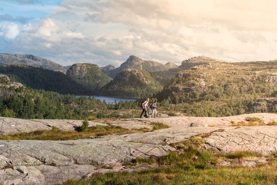From Stavanger: Pulpit Rock Guided Hike with Pickup - What to pack for the hike