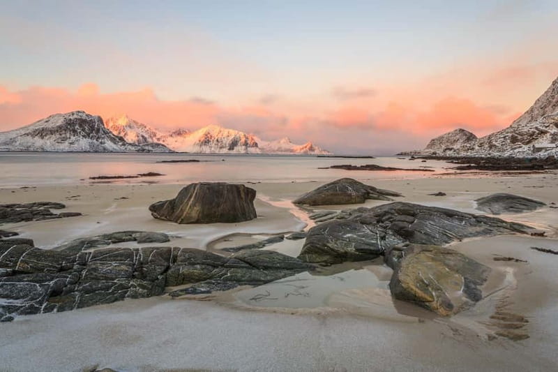 From Svolvaer: 2-Day Lofoten Highlights Photo Tour - Reine is the route’s big finish